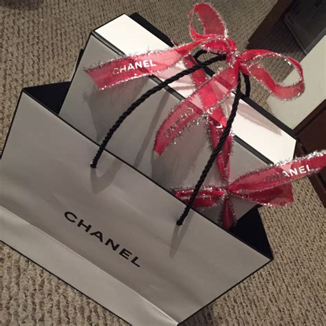 chanel 807 christmas|chanel gift shop near me.